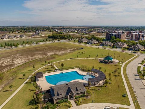 A home in Waxahachie