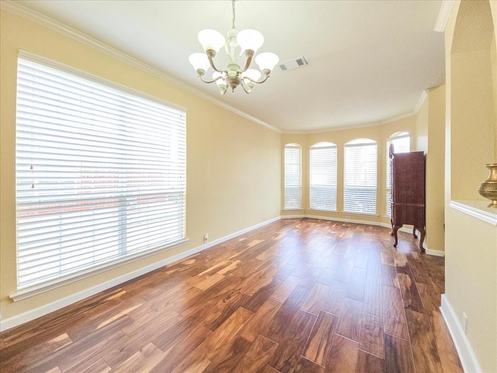 3824 Lacebark Lane