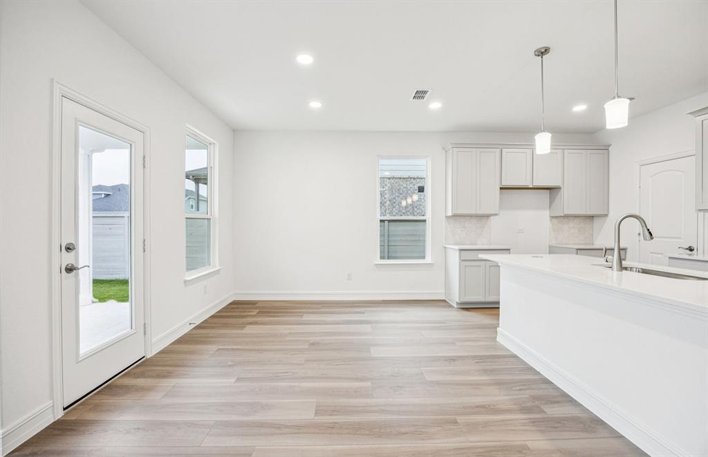 Treeline - Residential