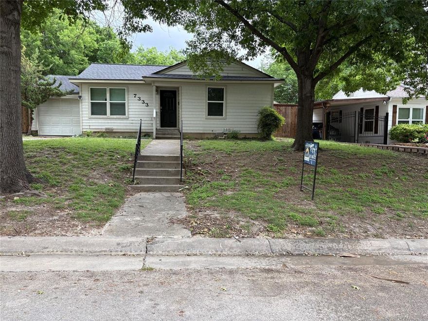 Location, location, location! This is a great house with strong bones, just waiting for your personal touch. With a bit of updating and creativity, you can transform this gem into something truly special. A perfect opportunity to make it yours!
