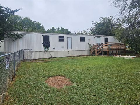 21 Ray Street Keene TX 76059