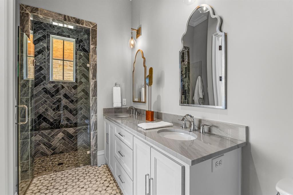 Carlyle Court Add - Residential