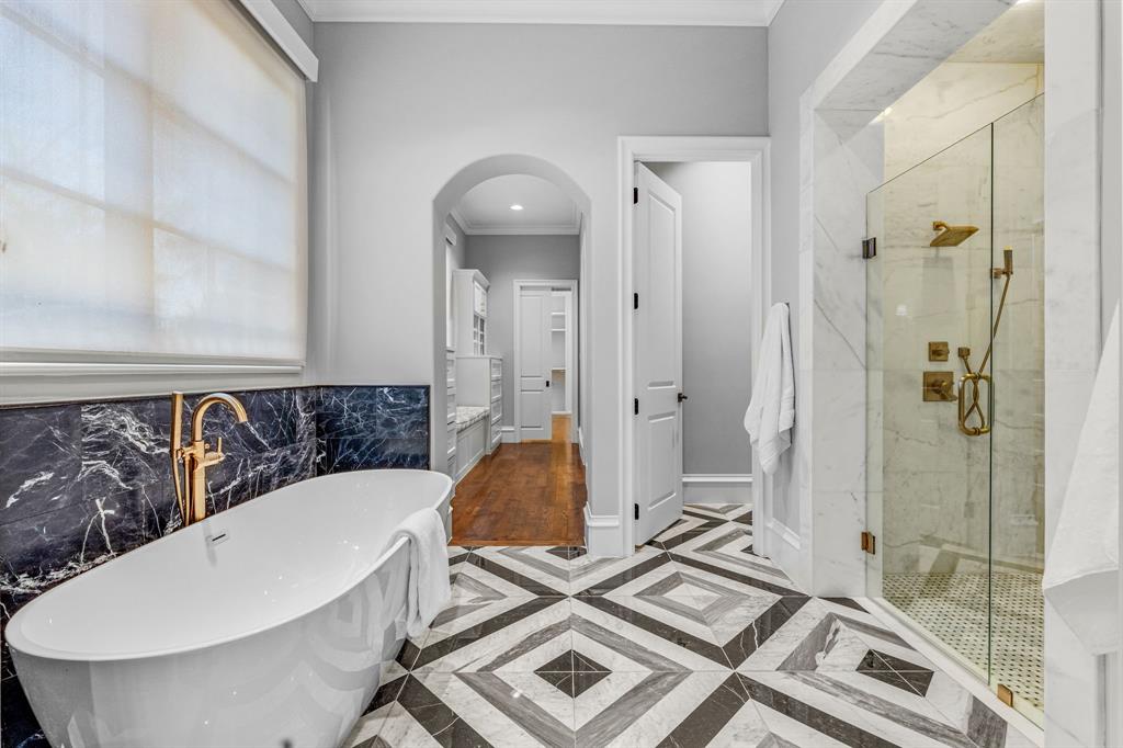 Carlyle Court Add - Residential