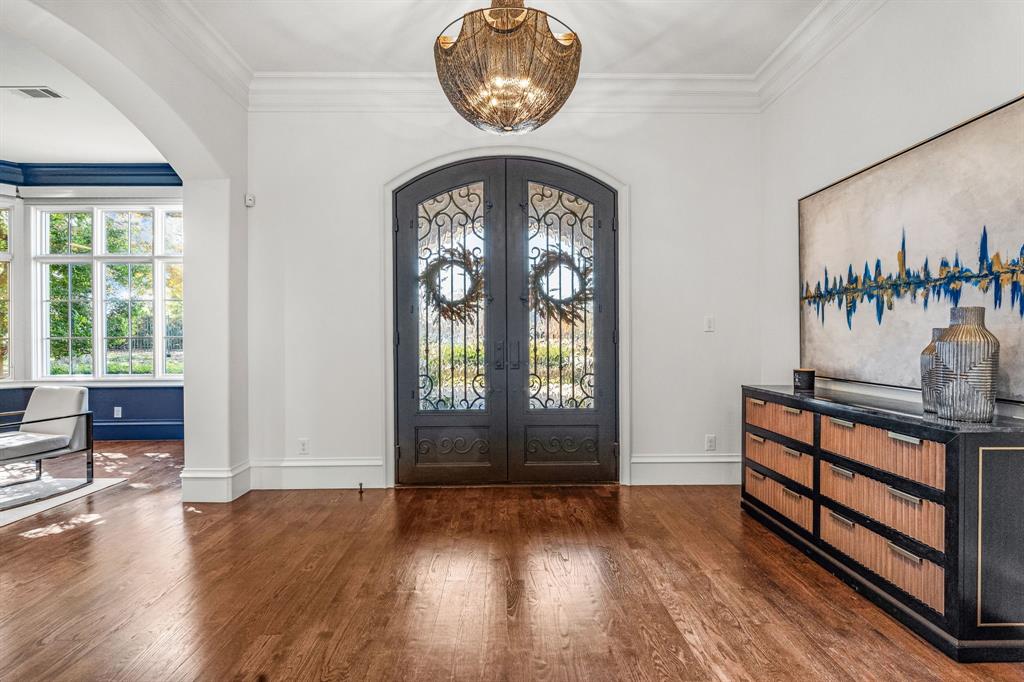 Carlyle Court Add - Residential