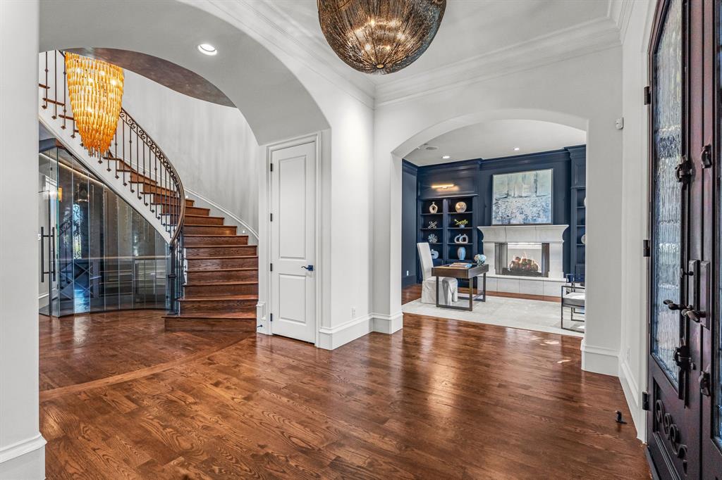 Carlyle Court Add - Residential