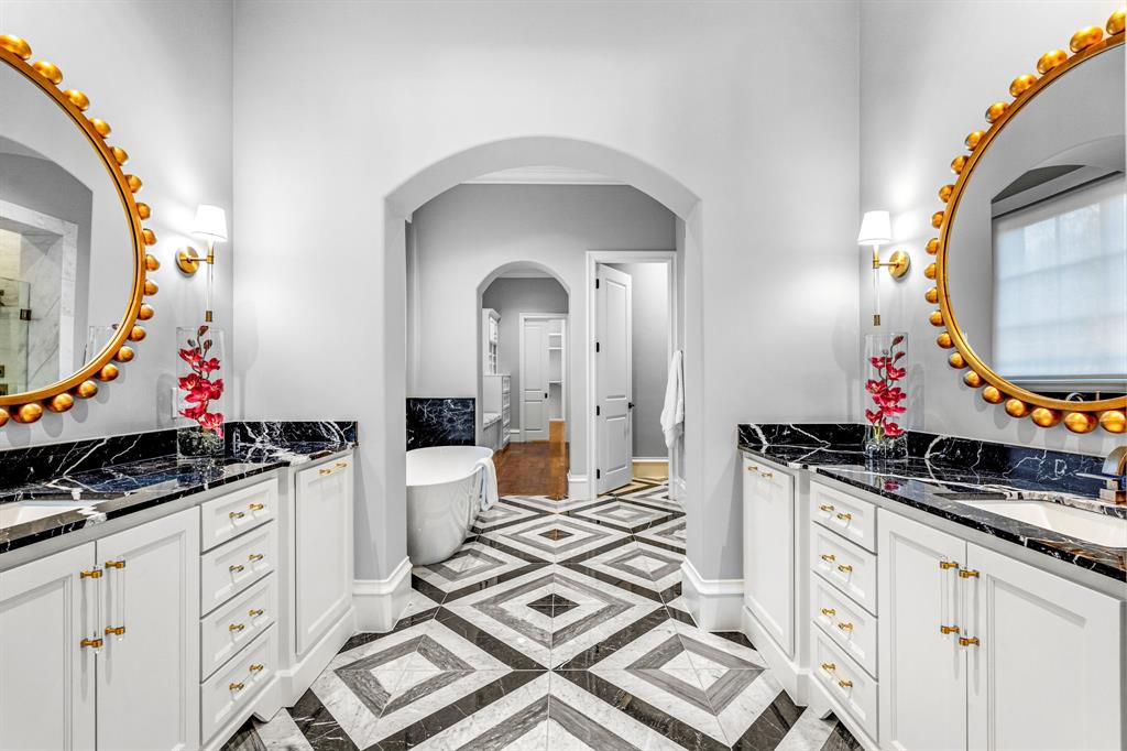 Carlyle Court Add - Residential