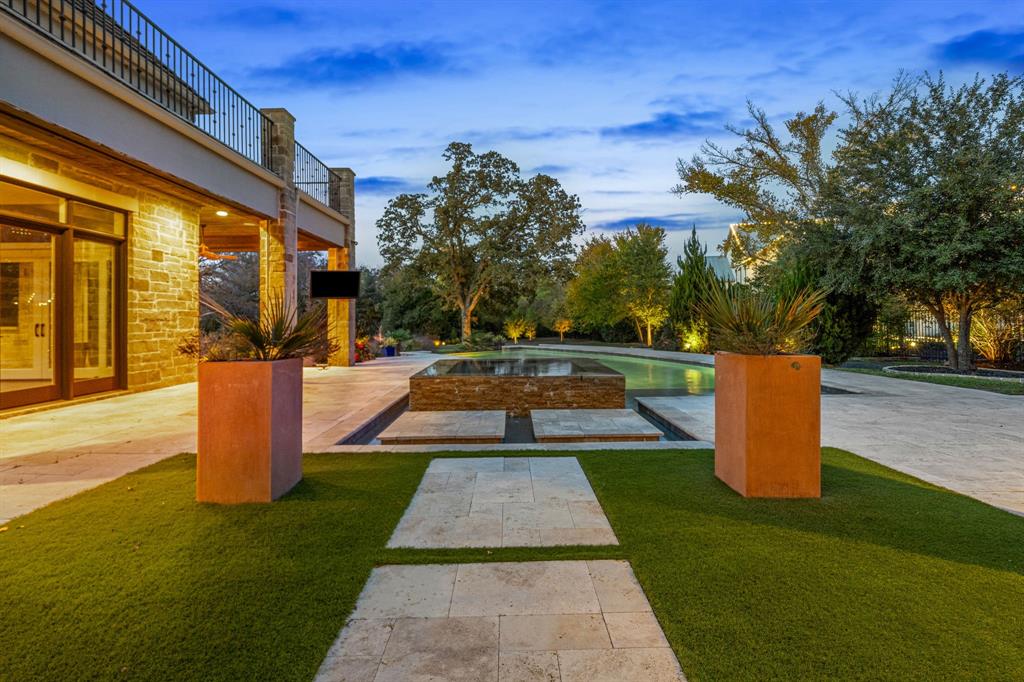 Carlyle Court Add - Residential