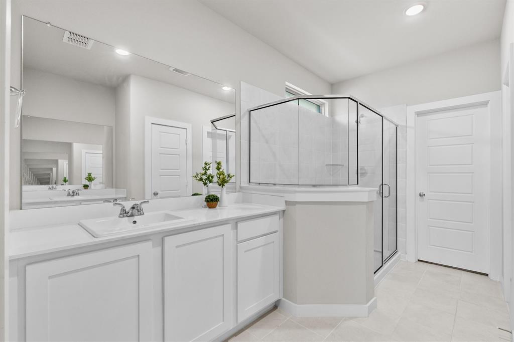 Lakehaven Ph 1 - Residential