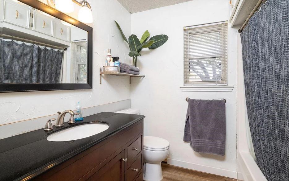 4757 Sunset Circle S