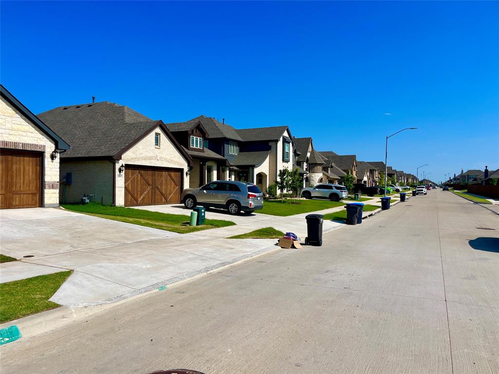 11401 Falcon Trace Drive