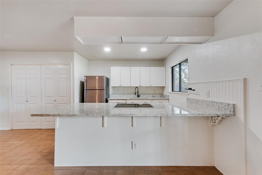 South Lake 2 - Residential Lease