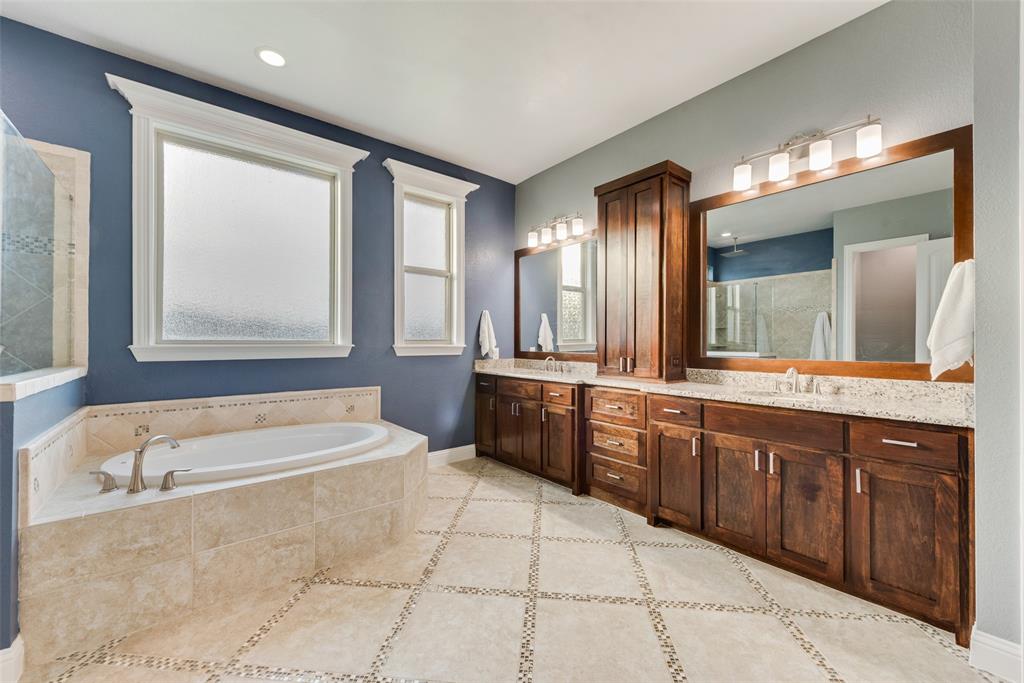 Resort On Eagle Mountain Lake - Residential