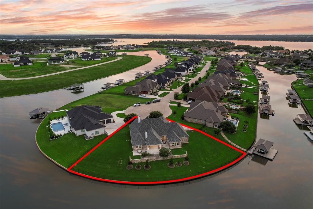 Resort On Eagle Mountain Lake - Residential