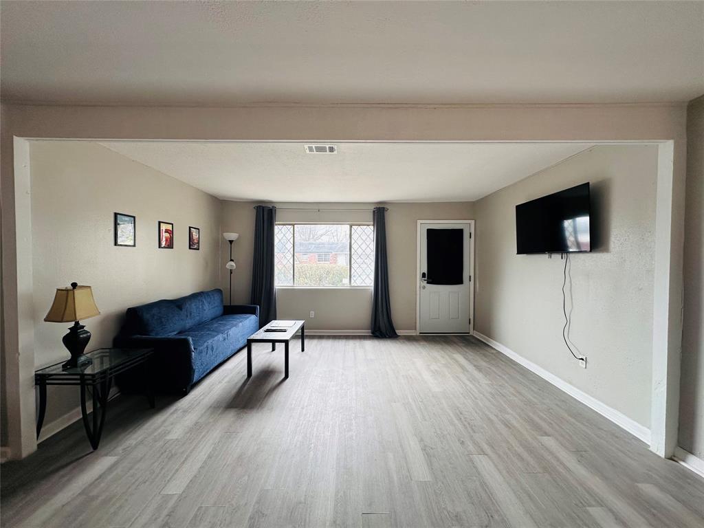 Southern Terrace 01 - Residential