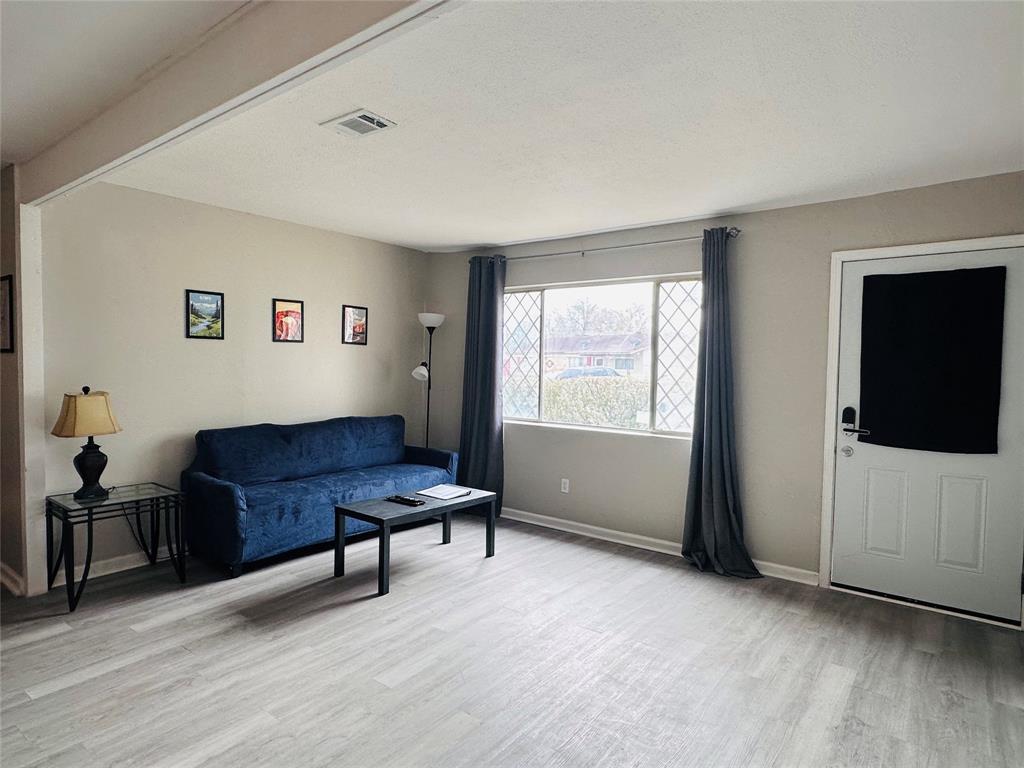 Southern Terrace 01 - Residential