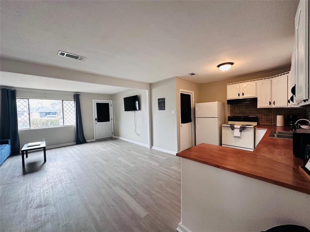 Southern Terrace 01 - Residential