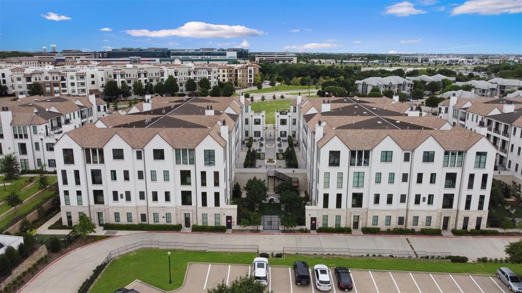 5270 Town and Country Boulevard 111