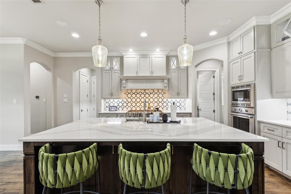 Waters Edge At Hogans Glen Ph - Residential