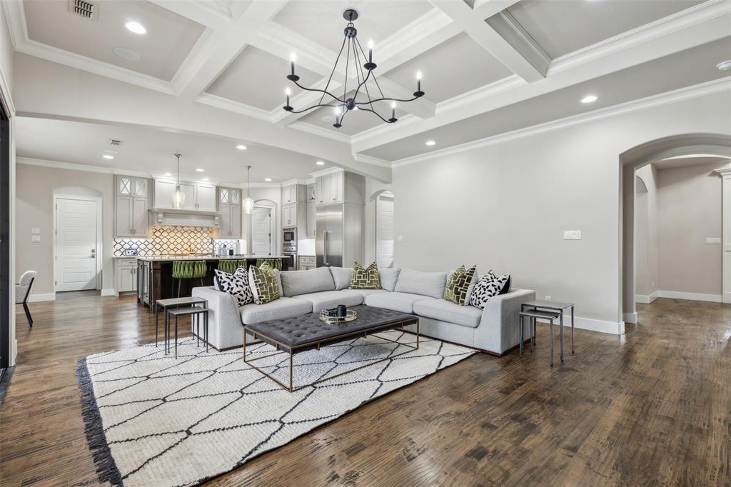 Waters Edge At Hogans Glen Ph - Residential