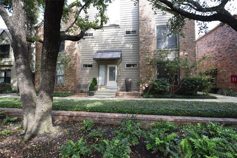 Photo of 4047 Herschel Avenue #A, Dallas, TX 75219 (MLS # 21211911)