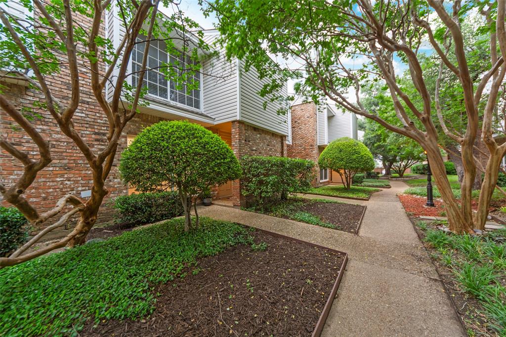 Richland Park Apt-Westchase Condo - Residential