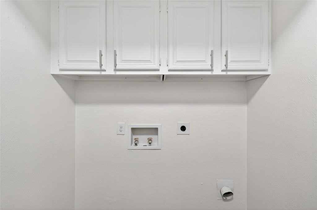 Richland Park Apt-Westchase Condo - Residential