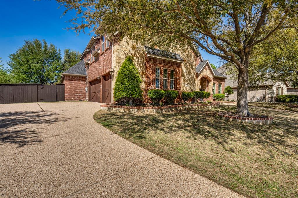 500 Lismore Drive