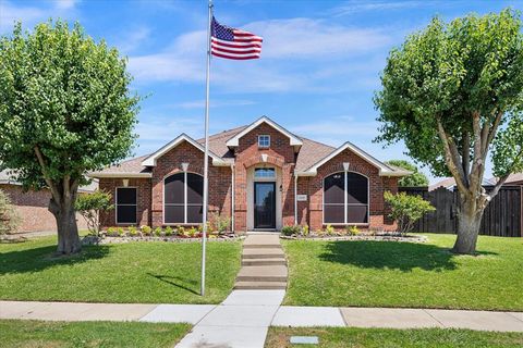 Photo of 2440 Fieldcrest Drive, Rockwall, TX 75032 (MLS # 21269870)