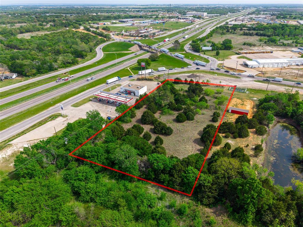 La Bruzzo Add - Land