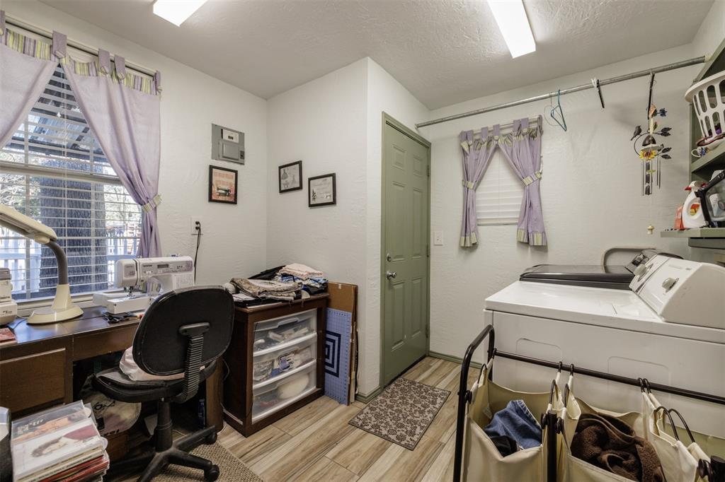 Brinwood Shores Add Sec B - Residential