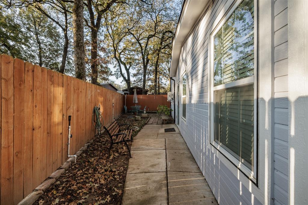 Brinwood Shores Add Sec B - Residential