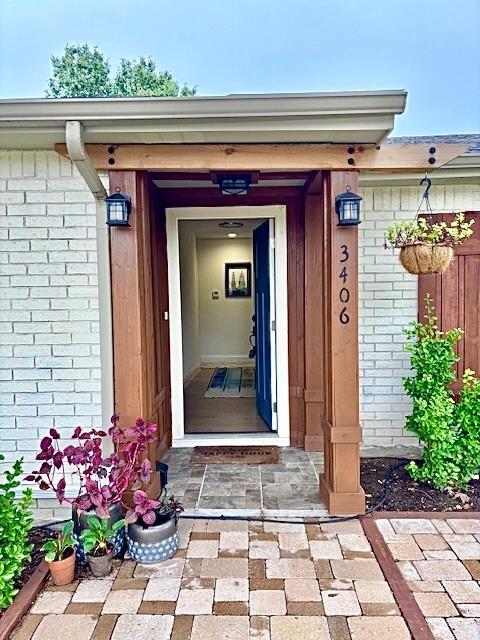 3406 Aquarius Circle