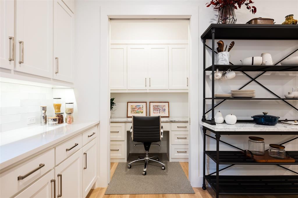 Lovers Lane Heights - Residential