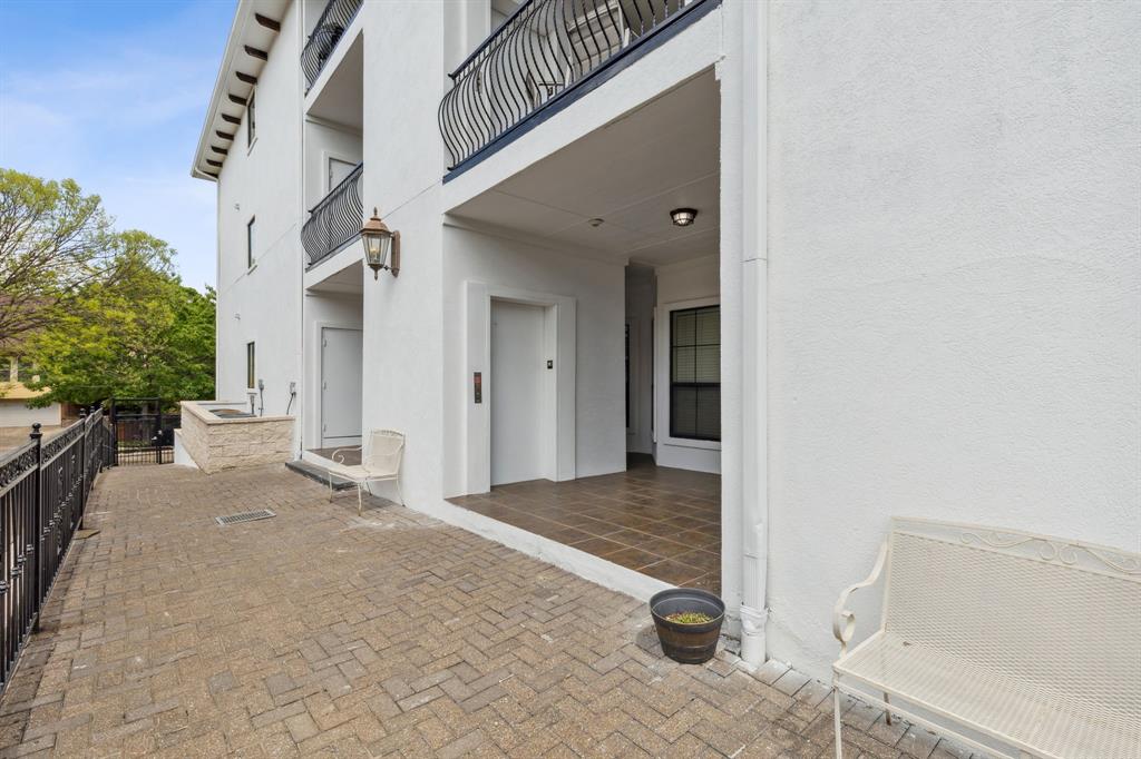 University Place - Residential Lease