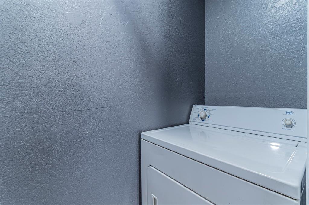 Oaks On The Bend Condos Ph 01-04 - Residential