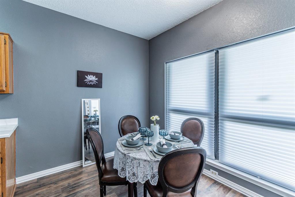 Oaks On The Bend Condos Ph 01-04 - Residential