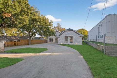 3532 W Jefferson Boulevard Dallas TX 75211