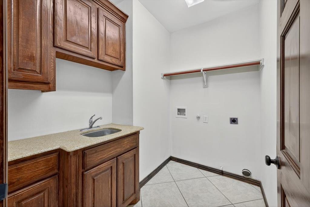 Irwindell - Residential