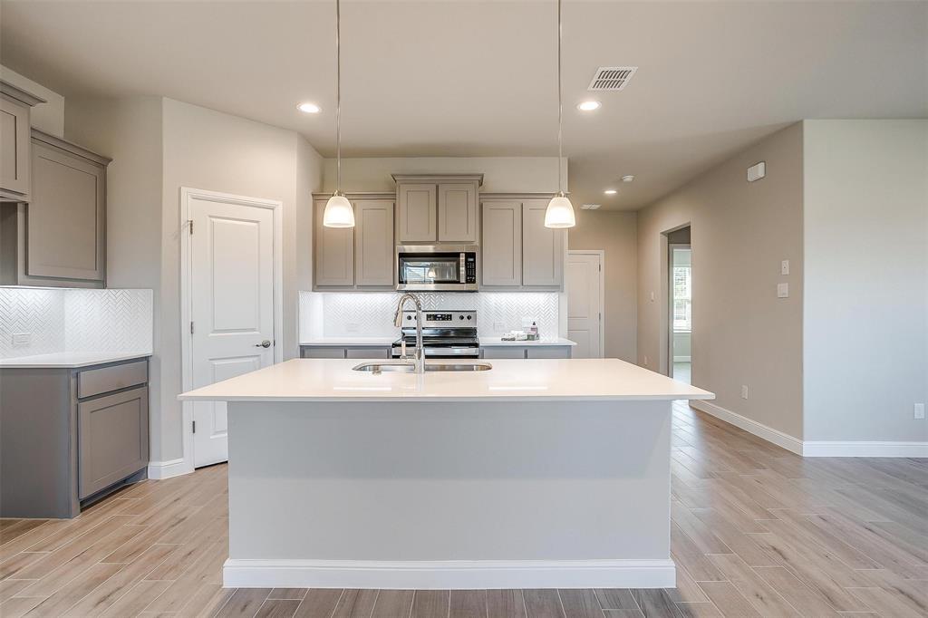 Hunter Place - Residential Lease