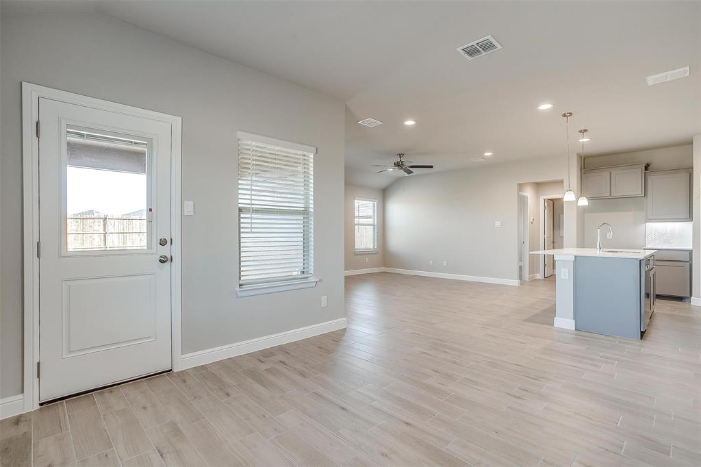 Hunter Place - Residential Lease