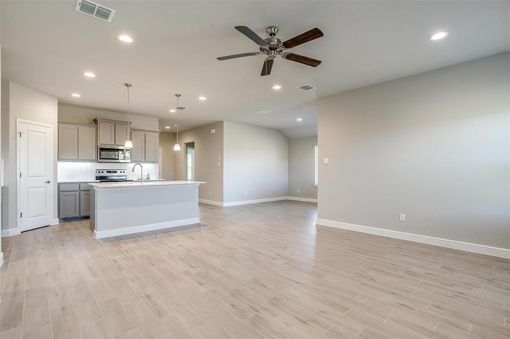 Hunter Place - Residential Lease