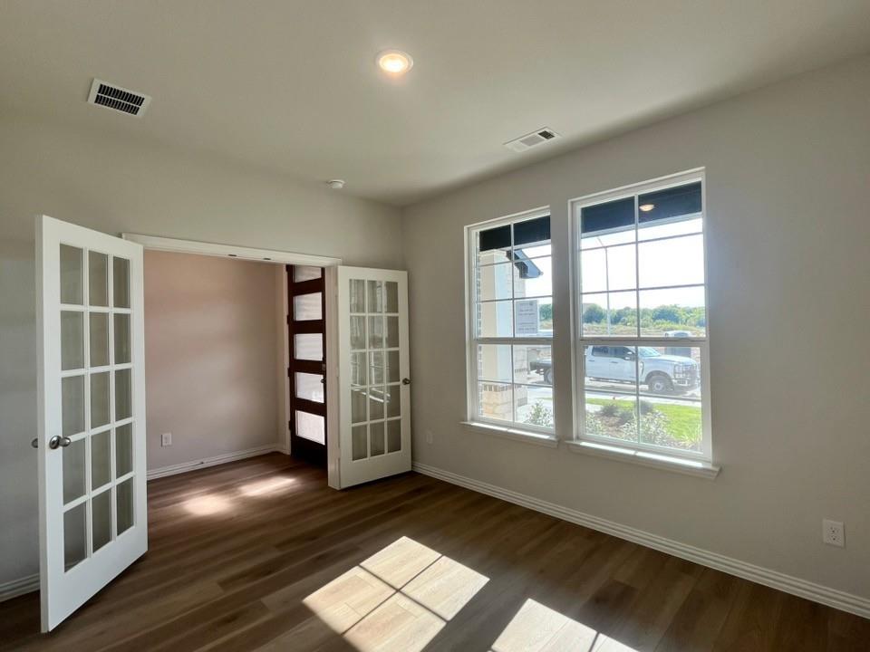 1005 Pecan Tree Lane