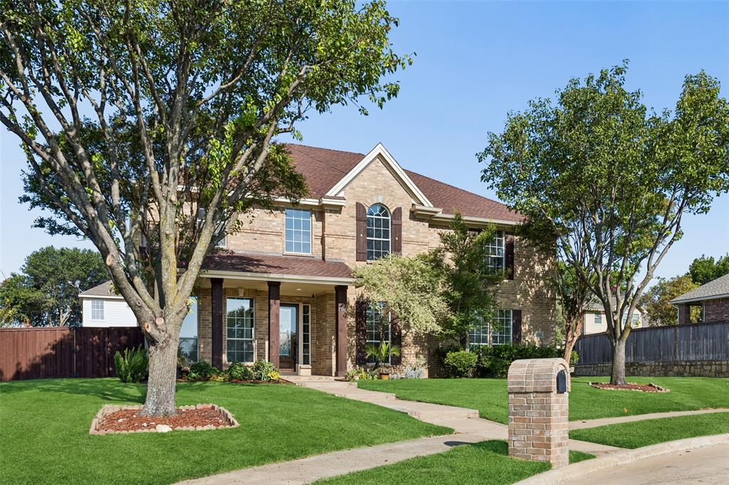 7101 Dutch Elm Court