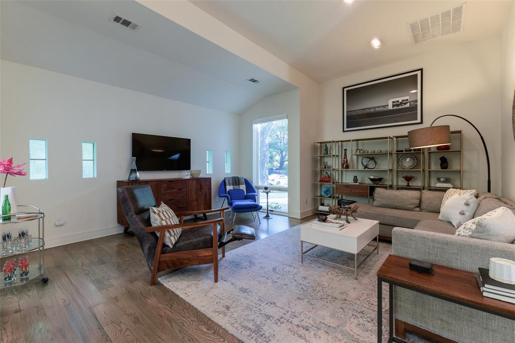 Pasadena - Residential