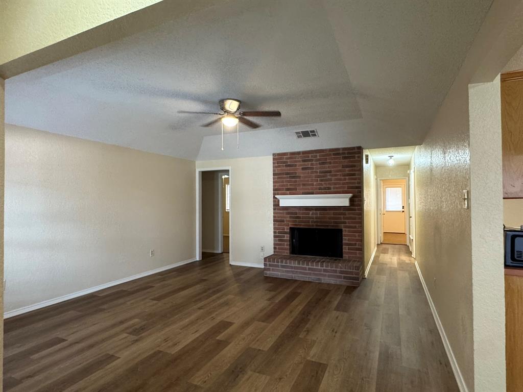 Marine Creek Heights Add - Residential Lease