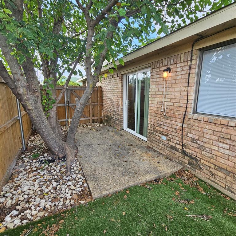 Woodbridge 04 Rep - Residential Lease