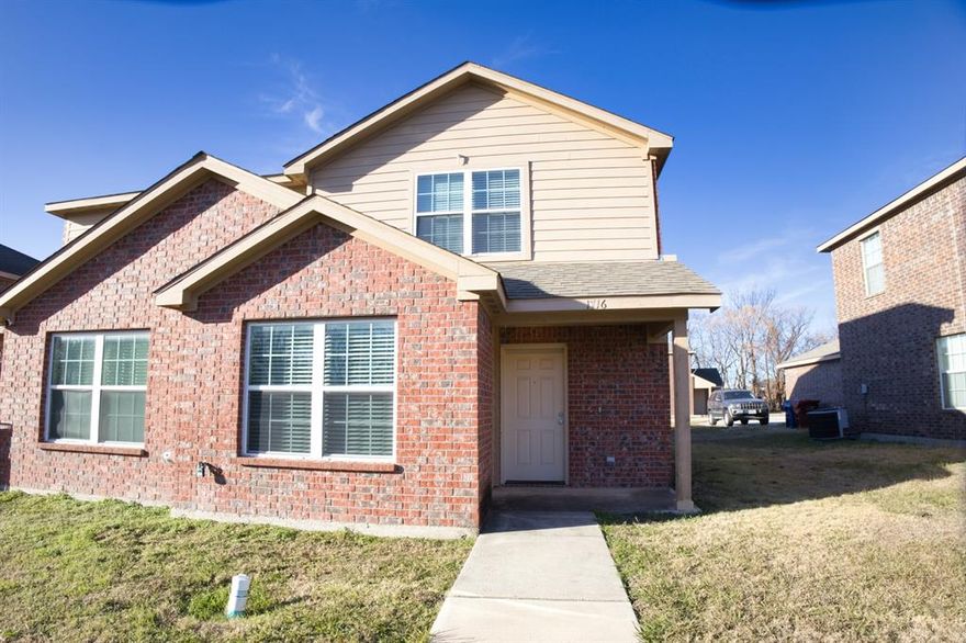 This East facing home is Pet Friendly (Dog or Cat) with a Private Landlord has No HOA & 1 Car Attached Garage! Fantastic location that's walking distance to Partin Elementary School & Forrest Moore Park with ball fields, tennis courts & playground. Centrally located 5 minutes away from Highway 75, Downtown Van Alstyne, Gas Stations, Restaurants & Umphress Hynds Park with fishing pond, walking trail & playground.  About a 15-20 minute commute Sherman or McKinney.  Ideal floor plan with a downstairs bedroom with ceiling fan & walk-in closet, would make a great guest bedroom or a home office. Hall linen closet for extra storage. Full bath downstairs with shower over tub combination & large vanity with plenty of counter & cabinets. Open concept living room, dining room and kitchen with laminate flooring. Kitchen features a large breakfast bar, granite countertops, new built-in microwave, new electric range & oven, dishwasher, plenty of cabinets & deep single bowl sink. Living Room has recessed lights & plenty of room for your furniture. Dining area can easily fit a table for 6 & has space for bar stools under the breakfast bar.  Large closet under the stairs. Laundry closet off dining room with hook-ups for full-size washer & dryer.  The large primary bedroom upstairs has walk-in closet, ceiling fan & can fit king size bed. 2nd bedrooms upstairs also has a walk-in closet & ceiling fan. Split hall bath has large vanity with dual sinks, separate toilet & shower over tub combination. Large linen closet upstairs. Attached 1 car garage with automatic garage door opener & remote & storage closet. Driveway parking for 2 cars. Owner will accept up to 2 pets, subject to owner approval.  Monthly Pet Rent of $35 per pet.  Non-Refundable One-Time Pet Deposit of $250 per pet. Tenant Requirements: No Prior Evictions, 580+ Credit Score, Income 3x the rent & Verifiable Landlord History & Employment. Tenant to carry renters insurance & tenant to maintain the yard. No Smoking or Vaping.