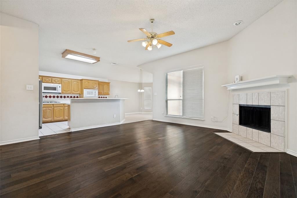 1524 Summerfield Drive
