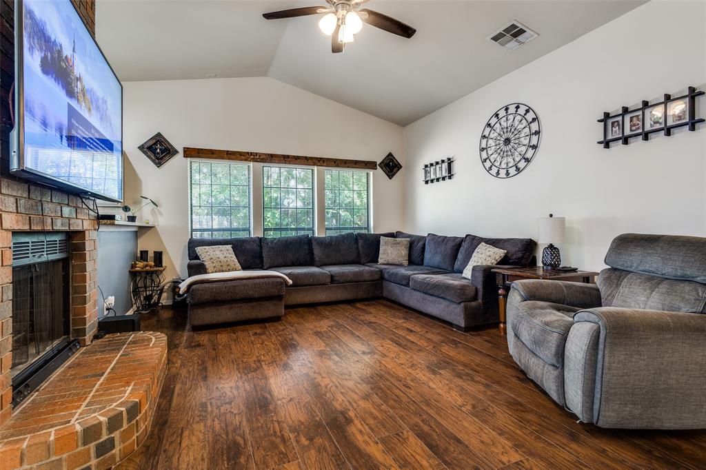 3499 Longview Drive