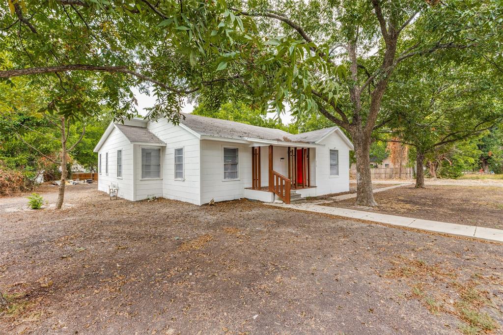 View Farmersville, TX 75442 house